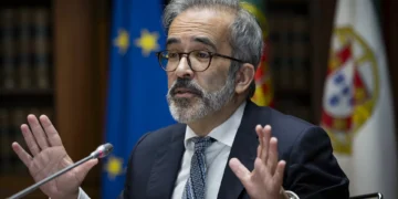 Rangel diz que “via verde” para imigrantes vai funcionar melhor do que sistema anterior