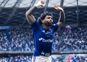 Goleiro brilha, e Desimpedidos vence Fluxo na Kings League