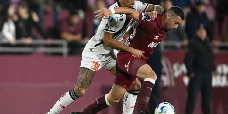 Fortaleza empata com Bucaramanga e se complica na Libertadores