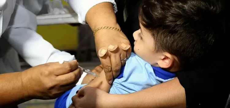 Dia D de vacinação contra a gripe será realizado em todo país neste sábado