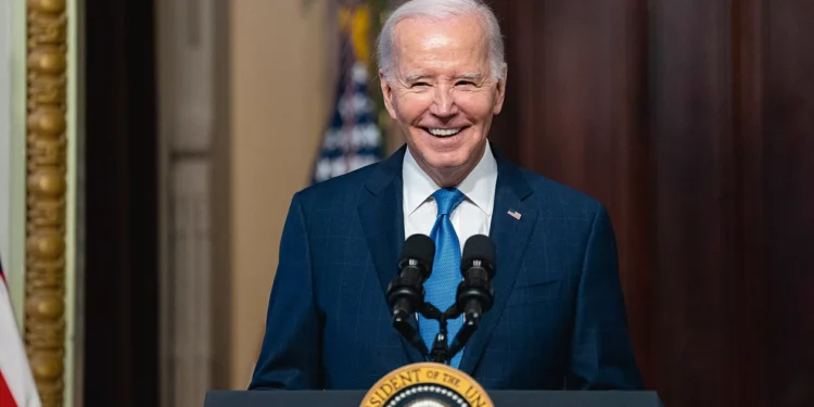 ‘Sem cura’, diz oncologista sobre fase metastática do câncer de Biden