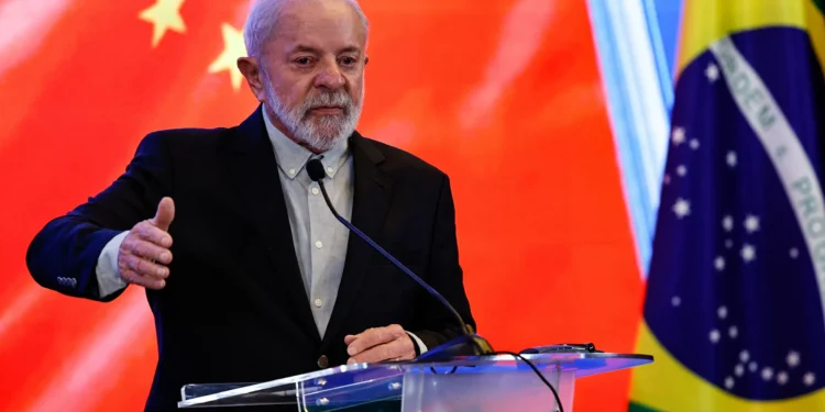 A gente não quer brigar com o dólar, diz Lula