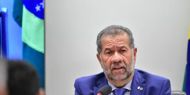 Wolney aceita convite de Lula para Ministério da Previdência: “Uma honra”