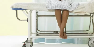 Quando o tempo é vida, esperar é crueldade: o drama do paciente com câncer no país