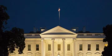 Tribunal Penal Internacional diz que sanções dos Estados Unidos são “tentativa clara de minar a independência” do tribunal