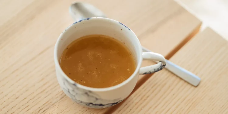 O que se sabe sobre ‘superalimento’ promovido por celebridades?