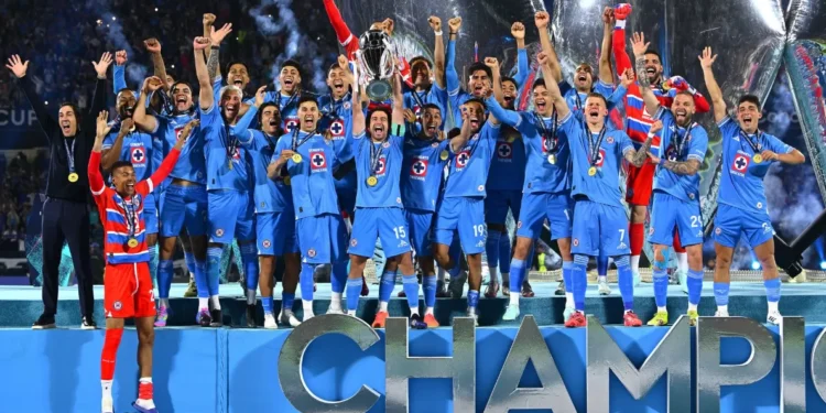 Cruz Azul goleia Vancouver Whitecaps e conquista Champions da Concacaf