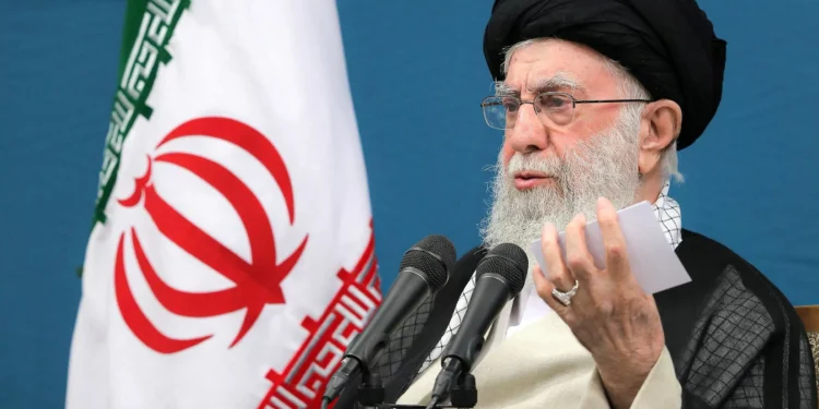 Com a invencibilidade quebrada, repressão interna preocupa iranianos