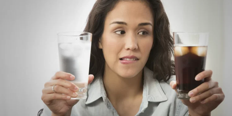 Água x refrigerante diet: qual a melhor opção para emagrecer e reverter diabetes?