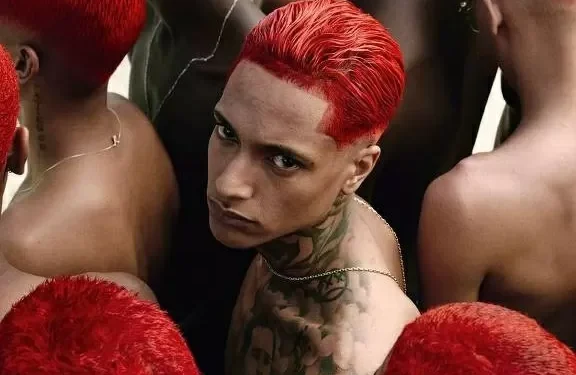 Oruam acusa Osklen de racismo após remoção de editorial da revista Dazed