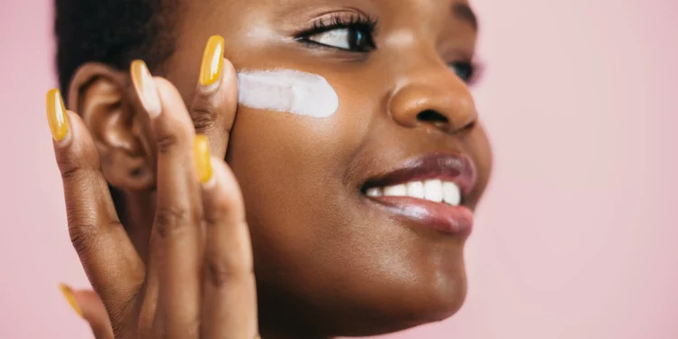 Sete cuidados com pele, unha e cabelo que realmente funcionam