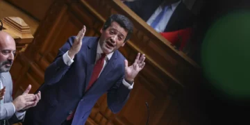 Ventura ameaça Governo com moção de censura. “Não brincaremos com a saúde dos portugueses”