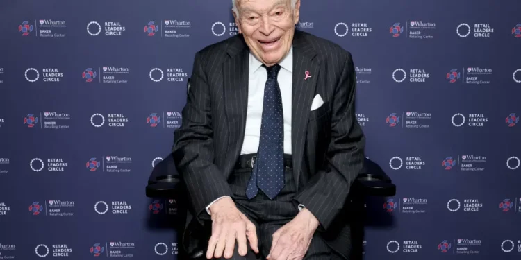 Quem foi o primeiro (e real) influenciador de beleza da poderosa indústria cosmética?