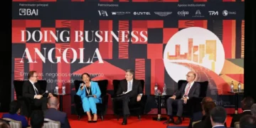 Doing Business Angola 2025 aterra esta segunda-feira em Lisboa
