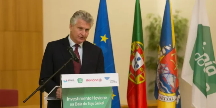 Guy Villax: “os medicamentos genéricos são mais baratos que os chocolates”