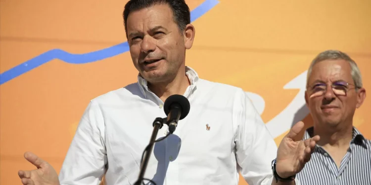 Montenegro acredita que lei dos estrangeiros passa e rejeita “agenda do A ou do B”