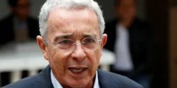 Justiça da Colômbia declara ex-presidente culpado em caso de suborno