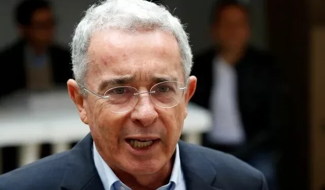 Justiça da Colômbia declara ex-presidente culpado em caso de suborno