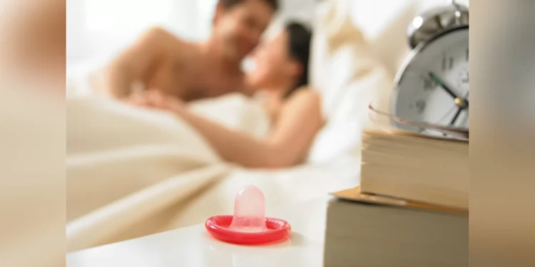 Vacilo perigoso: por que os jovens de hoje usam cada vez menos camisinha