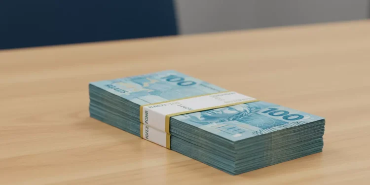 Estudo do Ipea sugere imposto de 14% para quem ganha acima de R$ 50 mil mensais