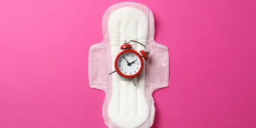 A qualidade da dieta pode influenciar na idade da menstruação?