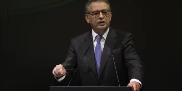 Lei dos estrangeiros. Seguro defende que se deveria ter procurado consenso