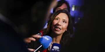 Mariana Leitão eleita presidente da IL com 73% dos votos