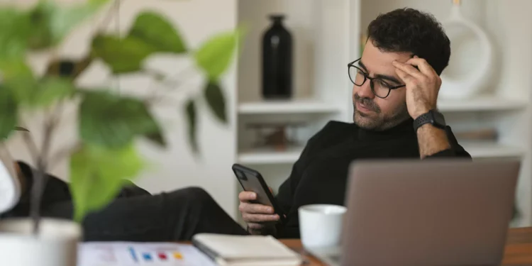 Equilíbrio dá trabalho: estudo confirma que, no pós-pandemia, o expediente foi esticado