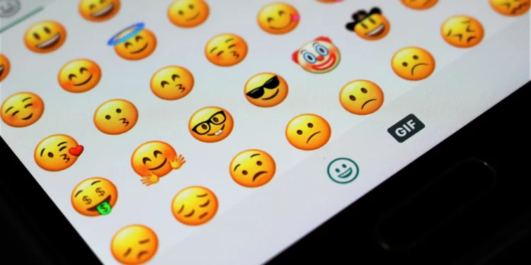 Usar emoji pode melhorar seus relacionamentos, diz estudo