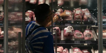 Exportações de carne brasileira para os EUA desabam em três meses, antes de tarifas