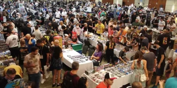 Evento em SP reúne fãs de carros em miniatura no Salão Diecast