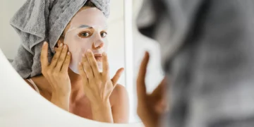 Mercado da beleza movimenta bilhões, mas boa parte dos brasileiros corre riscos