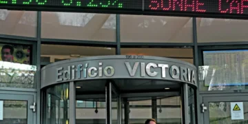 Bolsa de Lisboa termina semana em alta com PSI a subir 0,75%