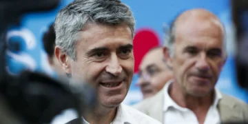 Incêndios. Carneiro acusa ministro da Defesa de faltar à verdade