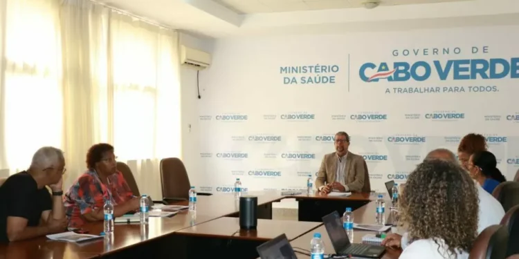 Cabo Verde: Governo quer formar 875 médicos especialistas em 20 anos
