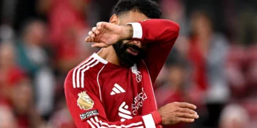 Salah vai às lágrimas após primeira vitória do Liverpool sem Diogo Jota