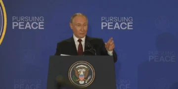 Putin não aceita a Ucrânia como Estado soberano, diz Vitelio Brustolin