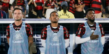 Flamengo faz cinco trocas e inscreve reforços na Libertadores; veja lista