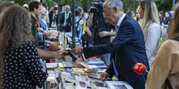 Marcelo considera situação na saúde “muito difícil” e caminhos “cada vez mais apertados”