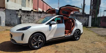 SUV elétrico GAC Hyptec HT é muito mais que suas portas asa de gaivota