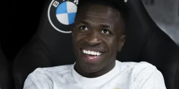 Sapiosexualidade: entenda o termo central da relação de Vini Jr com modelo