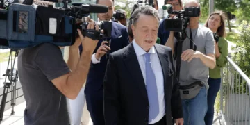 Queixa de Manuel Pinho contra o Estado dá entrada no Tribunal Europeu