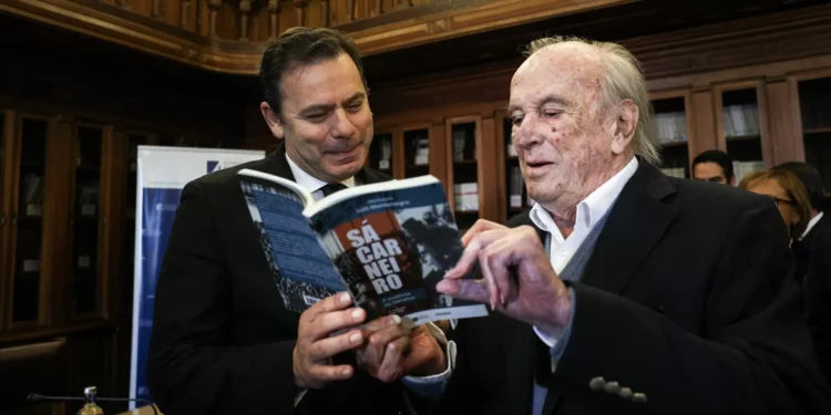 Montenegro recorda Balsemão como “símbolo da fundação” do PSD que “espicaçava” partido