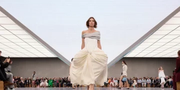 Você se atreve a entrar na Casa Dior?