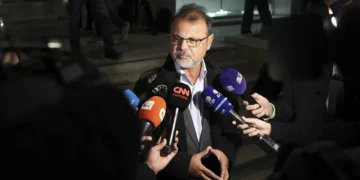 Jurisdição do PS decide expulsão de ex-candidato à liderança Daniel Adrião