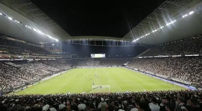 Corinthians x Atlético-MG: escalações e onde assistir ao jogo do Brasileiro