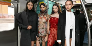 Como Gloria Coelho colocou a moda nos trilhos? ‘É preciso movimento’