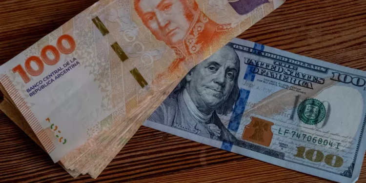 BC da Argentina e Tesouro dos EUA confirmam acordo de swap cambial de US$ 20 bilhões