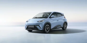 Test drive é fator decisivo na compra de um carro eletrificado, diz estudo