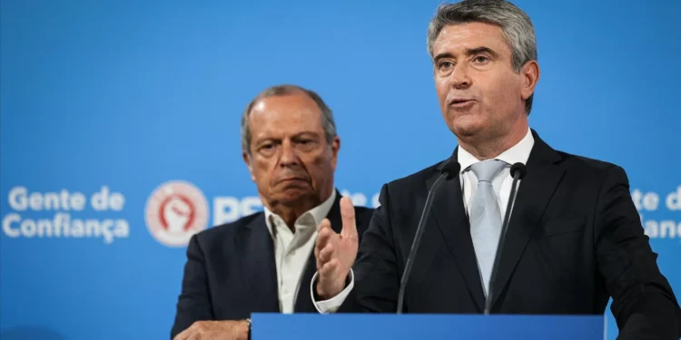 “Tem provas dadas”: PS vai apoiar António José Seguro nas presidenciais